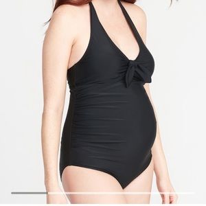 NWT Old Navy maternity swim suit XL